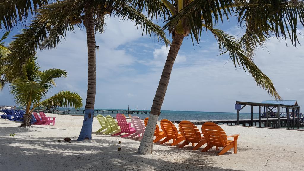 Anchorage Beach Resort Caye Caulker Extérieur photo